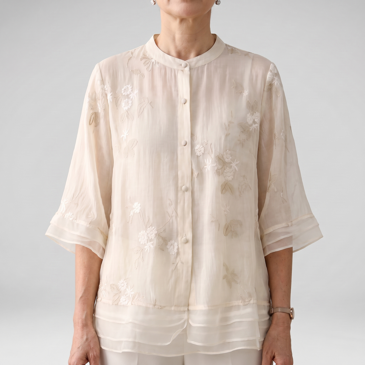 Emily | Soft Cotton Top with Embroidered Flowers – Relaxed, Breathable Fit