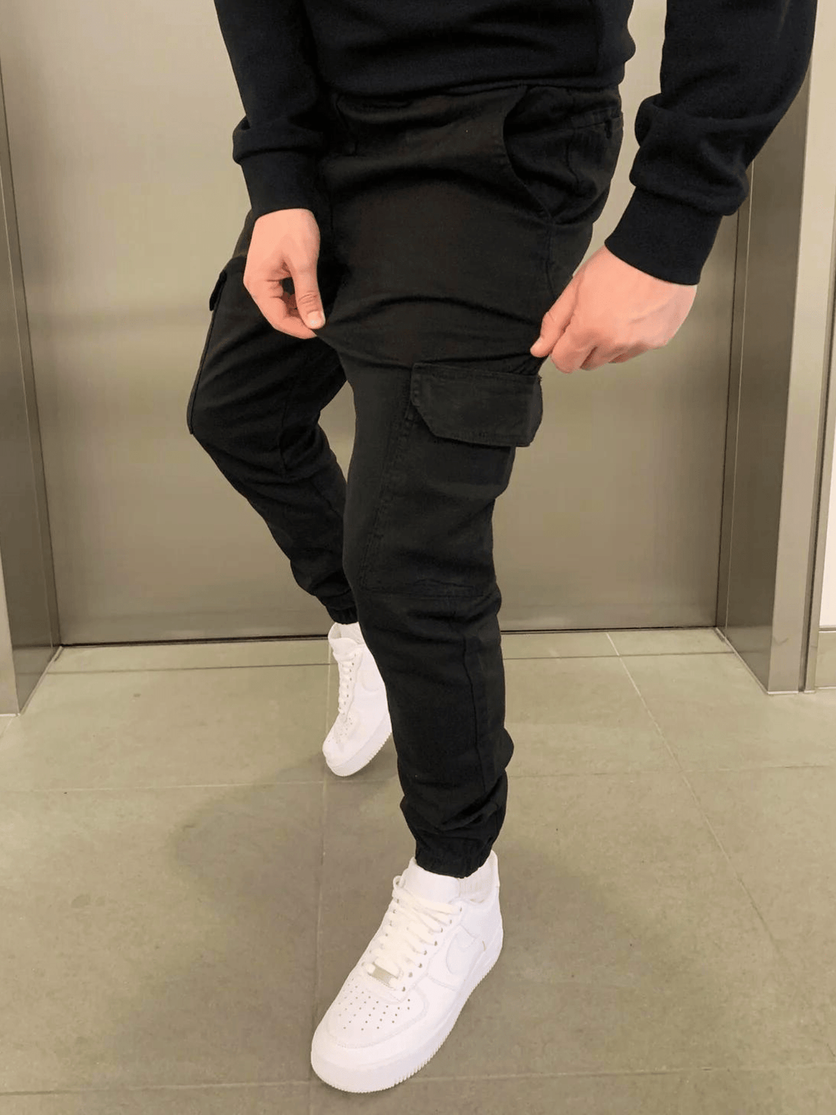 Maxton | Cargo Trousers with Elastic Waist and Cuffed Ankles