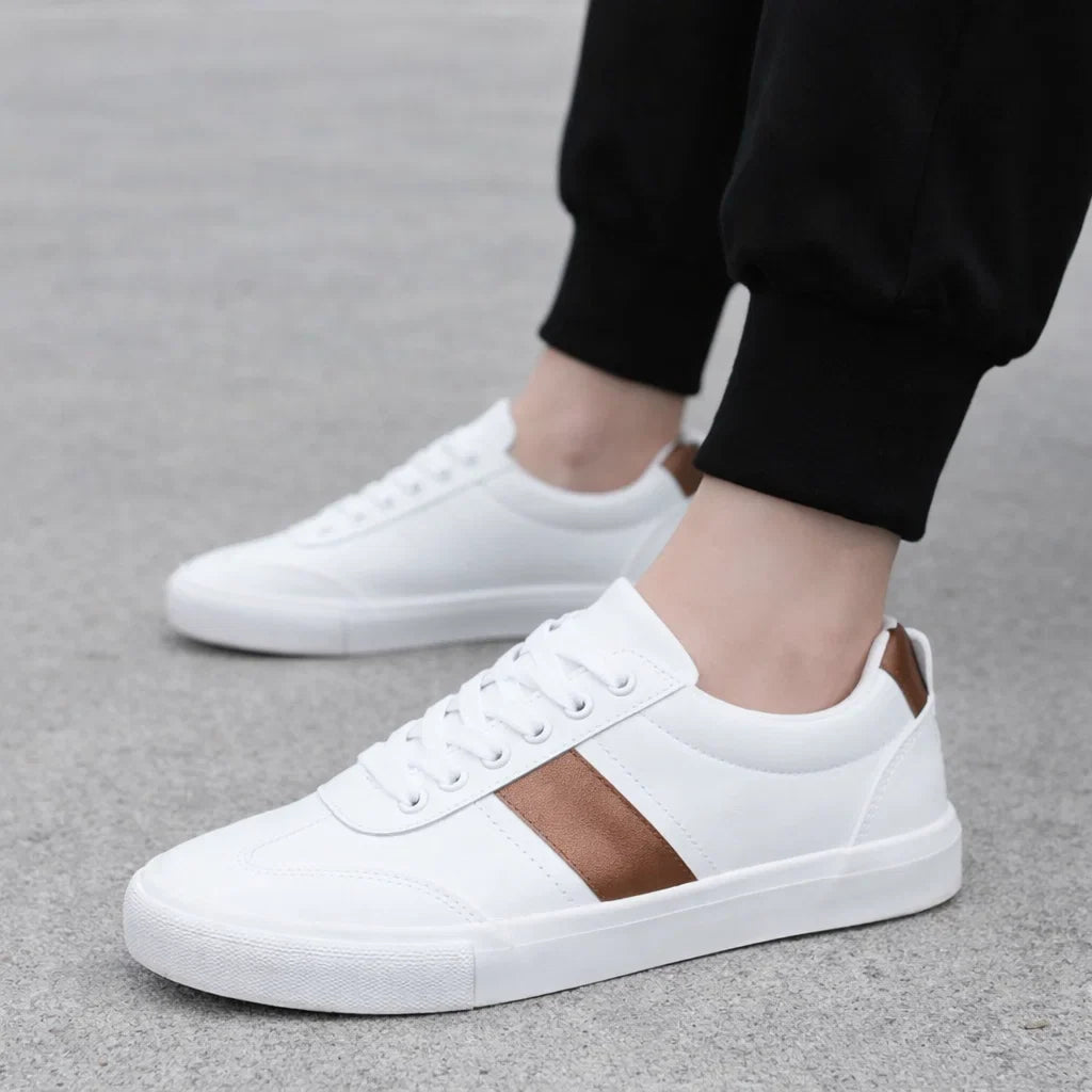 CAMDEN STRIPE SNEAKER